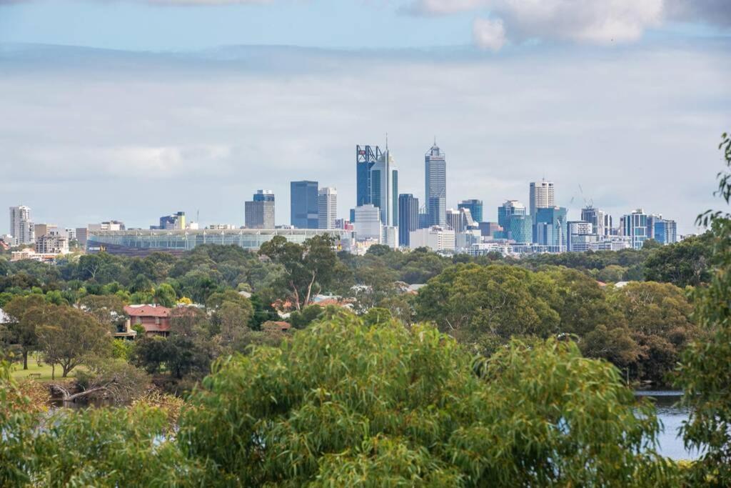 Perth Ascot Sub Penthouse Spectacular 240 Degree River And City Views , Exterior photo